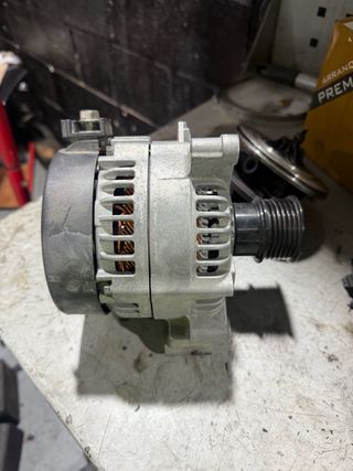 Alternador BMW G30 DENSO 14V180A