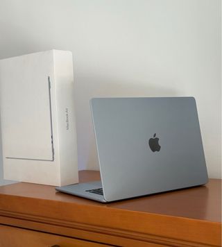 MacBook Air 15 M4 16/512GB Nuevo