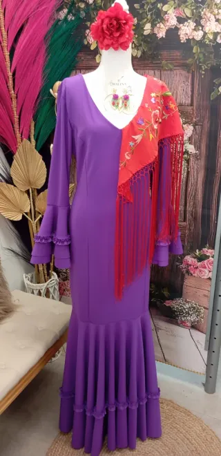Vestido de flamenca. ULTIMA UNIDAD TALLA 44/46