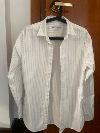Camisa Mango Rayas Talla L
Camisa de rayas Zara L