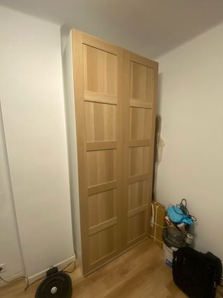 MONTAJE DE PUERTAS, TARIMA Y MUEBLES IKEA