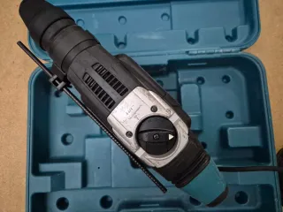 Martillo combinado Makita HR3541FC