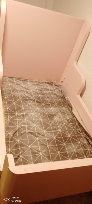 Cama infantil rosa
