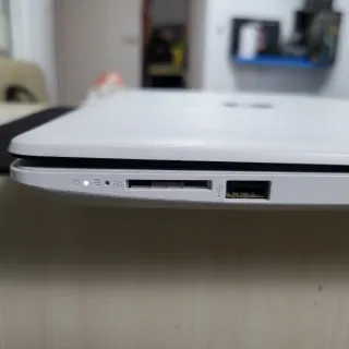 Portátil HP Blanco Ryzen 5