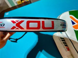 Pala de pádel Nox + Paletero