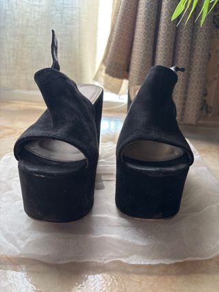 Zapatos de plataforma tacón negro