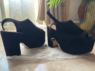Zapatos de plataforma tacón negro