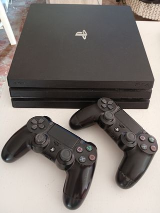 PS4 PRO