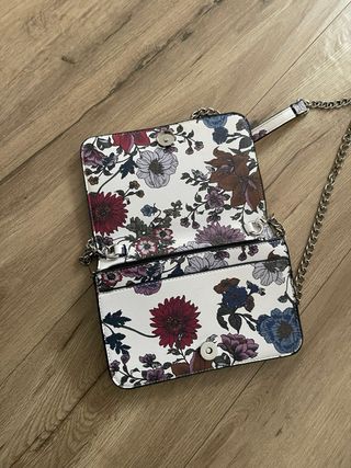 Bolso Misako floral blanco y multicolor