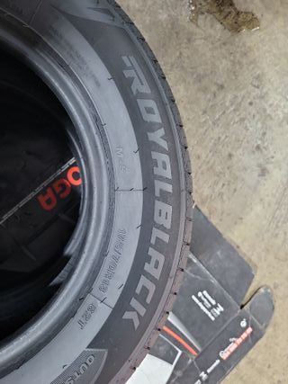 2 Neumáticos  175/70 R13 Royalblack