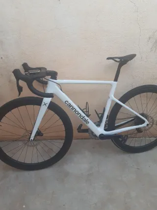 Cannondale SuperSix  Gravel