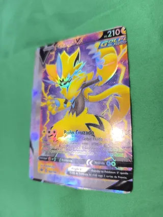 Carta Pokémon Zeraora V 165/198