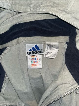 Chaqueta Adidas Vintage con capucha gris