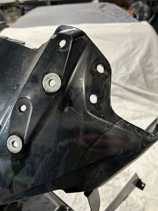 Carena Anteriore Honda CBF 1000 da Riparare