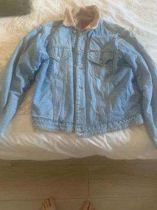 Chaqueta Chevignon forro borrego Talla XL