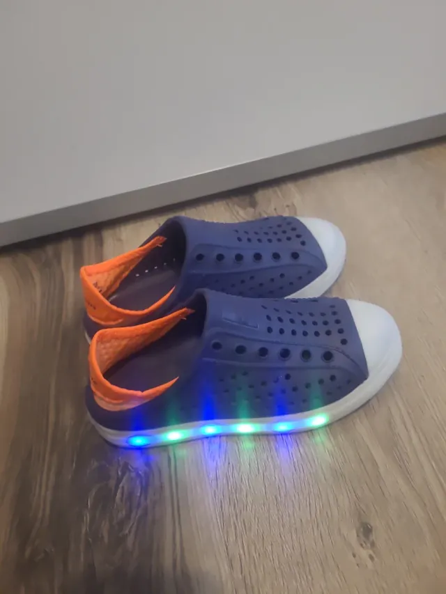 Chanclas Skechers S-Light Talla 31 LED