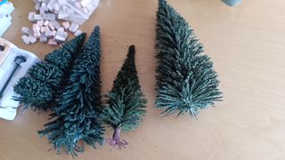 Treno H0: accessori per modellini, garage, lampioni, albero...