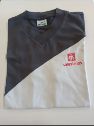 LOYOLA: CAMISETA. Talla S