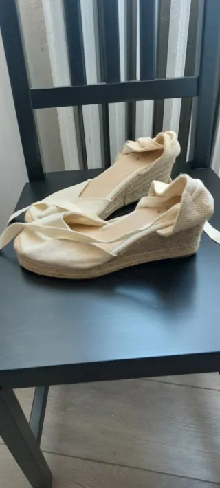 Espadrillas con lacci alla caviglia