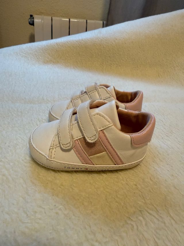 Zapatillas Tommy Hilfiger Talla 17 rosa