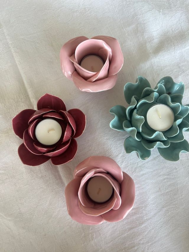 Juego 4 Portavelas Flor Porcelana