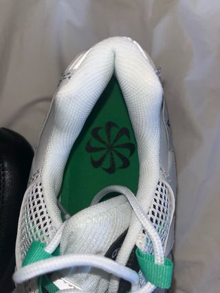 Zapatillas Nike Air Max Verdes y Blancas