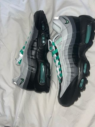 Zapatillas Nike Air Max Verdes y Blancas