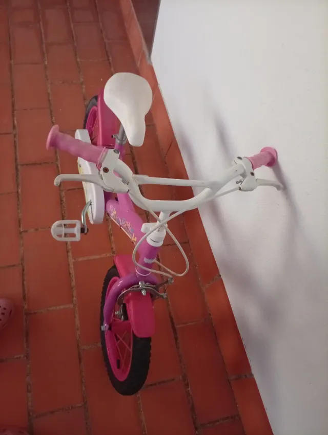Bicicleta infantil niña rosa pin y pon
