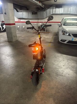 Patinete Eléctrico con Asiento