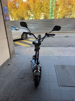 Patinete Eléctrico con Asiento