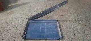 Guillotina DAHLE para papel