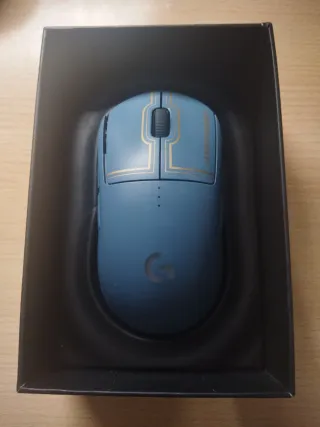 Logitech G Pro Wireless League of Legends