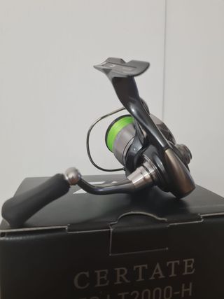 Carrete Daiwa Certate FC LT2000-H