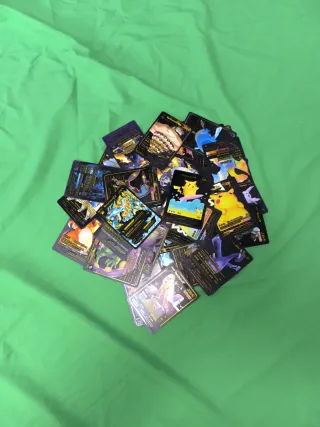 Cartas Pokémon Variadas