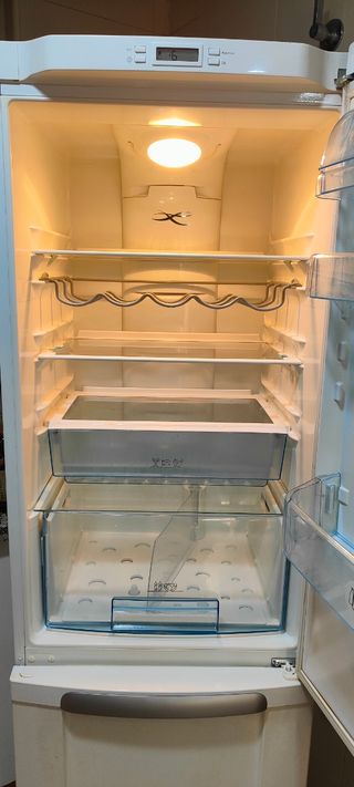 Nevera Combi Electrolux Blanca
