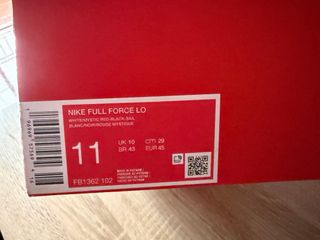 Zapatillas Nike Full Force LO Blancas y Rojas
