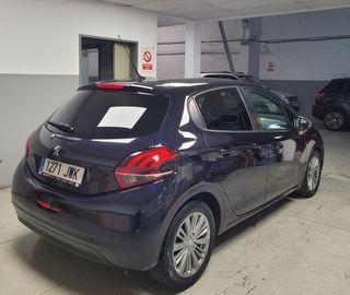 Peugeot 208 2017