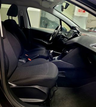Peugeot 208 2017