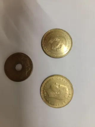 2 Pesetas y moneda de 25 Canarias