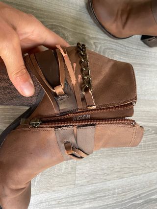Botines camperos marrones