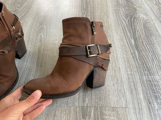 Botines camperos marrones