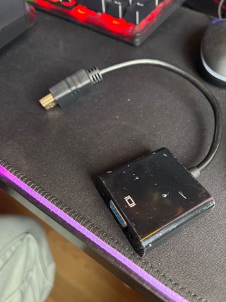 Adaptador HDMI a VGA