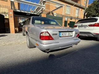 Jaguar XJ V8 2001