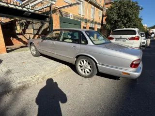 Jaguar XJ V8 2001