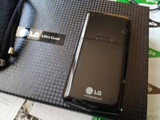 Telefono cellulare LG KG 800