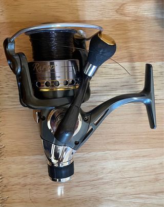 Kit de pesca Daiwa y accesorios 