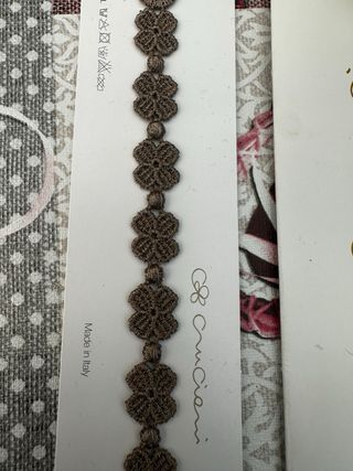 Bracciale Cruciani in pizzo marrone