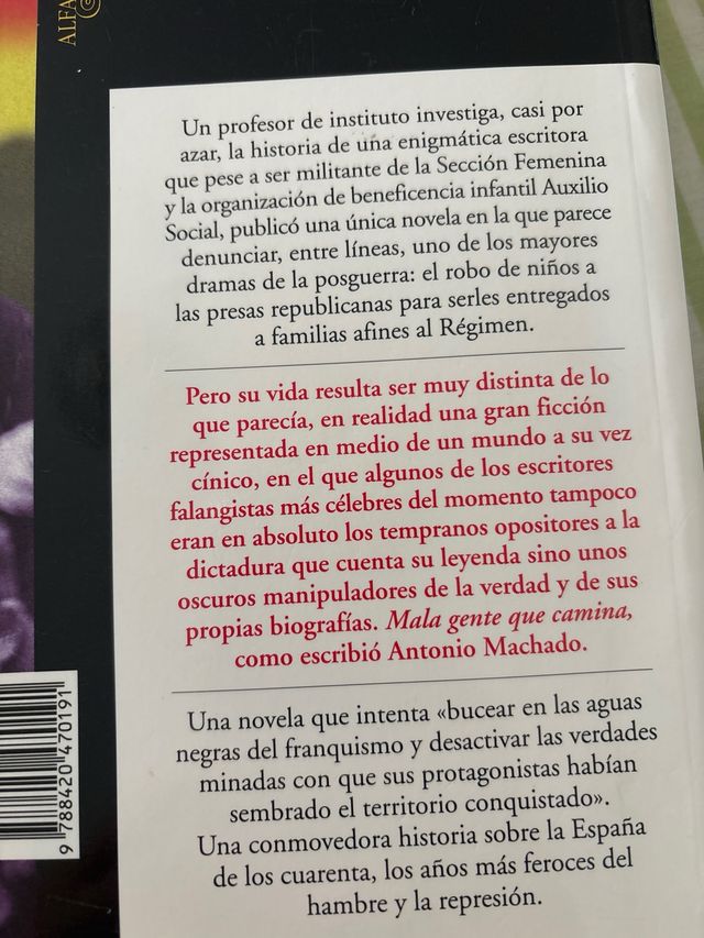 Mala gente que camina (HISPANICA) (Spanish Edit...