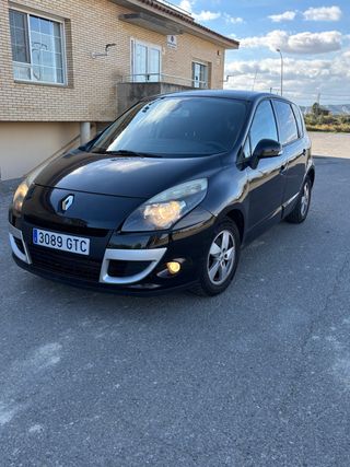 Renault Grand Scenic 2010