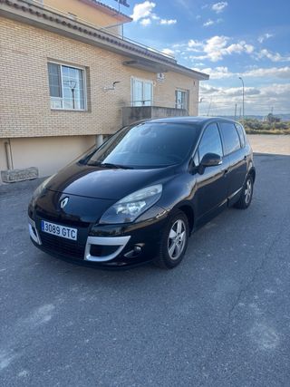 Renault Grand Scenic 2010